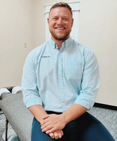 Dr. Zachary Bloom, Doctor of Chiropractic in Burleson, Texas